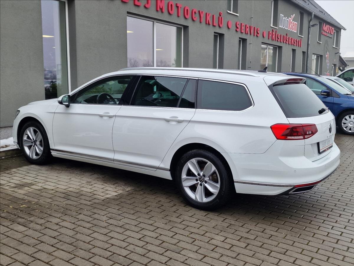 Volkswagen Passat Kombi 2,0 l 110 kw