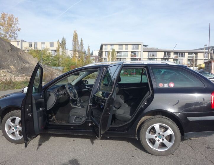 Škoda Octavia 14