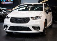 Chrysler Pacifica MPV 3,6 l 221 kw