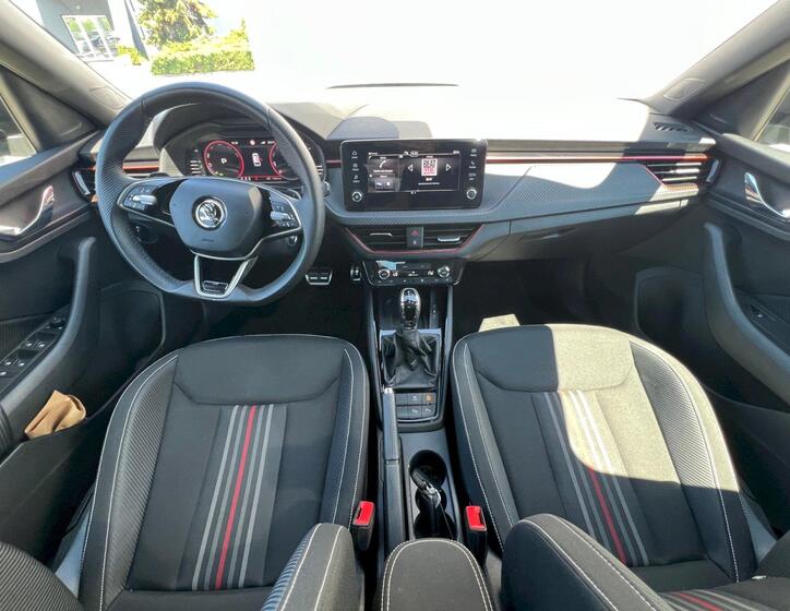 Škoda Kamiq 5