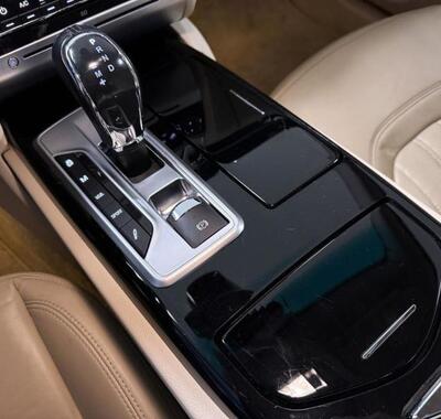 Maserati Quattroporte 16