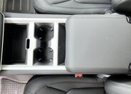 Land Rover Defender 15