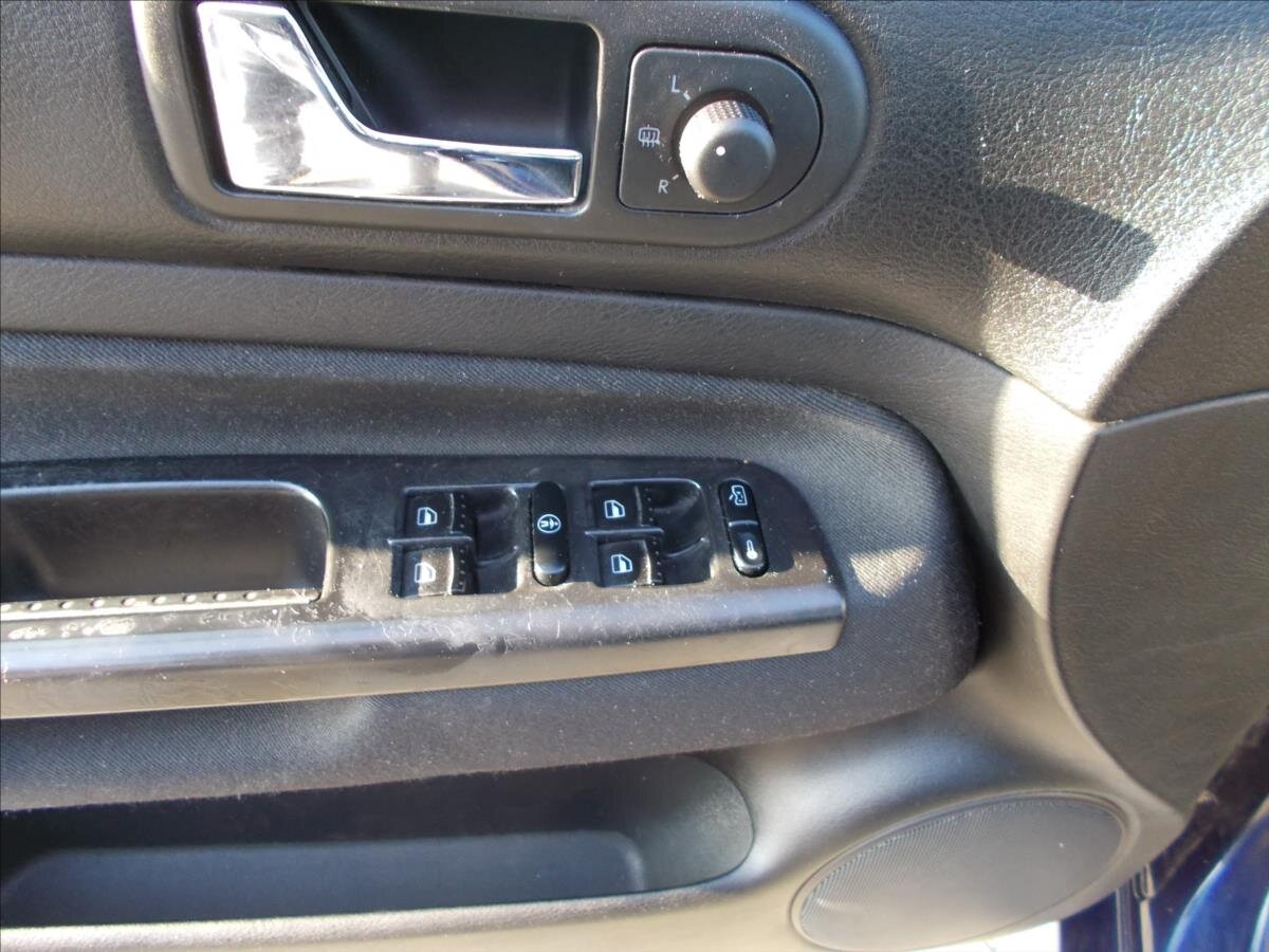 Volkswagen Golf Kombi 1,4 l 55 kw