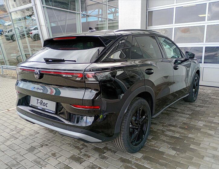 Volkswagen T-Roc SUV / Terénní 1,5 l 110 kw