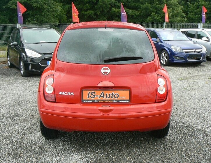 Nissan Micra 6