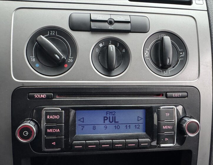 Volkswagen Touran MPV 1,9 l 77 kw