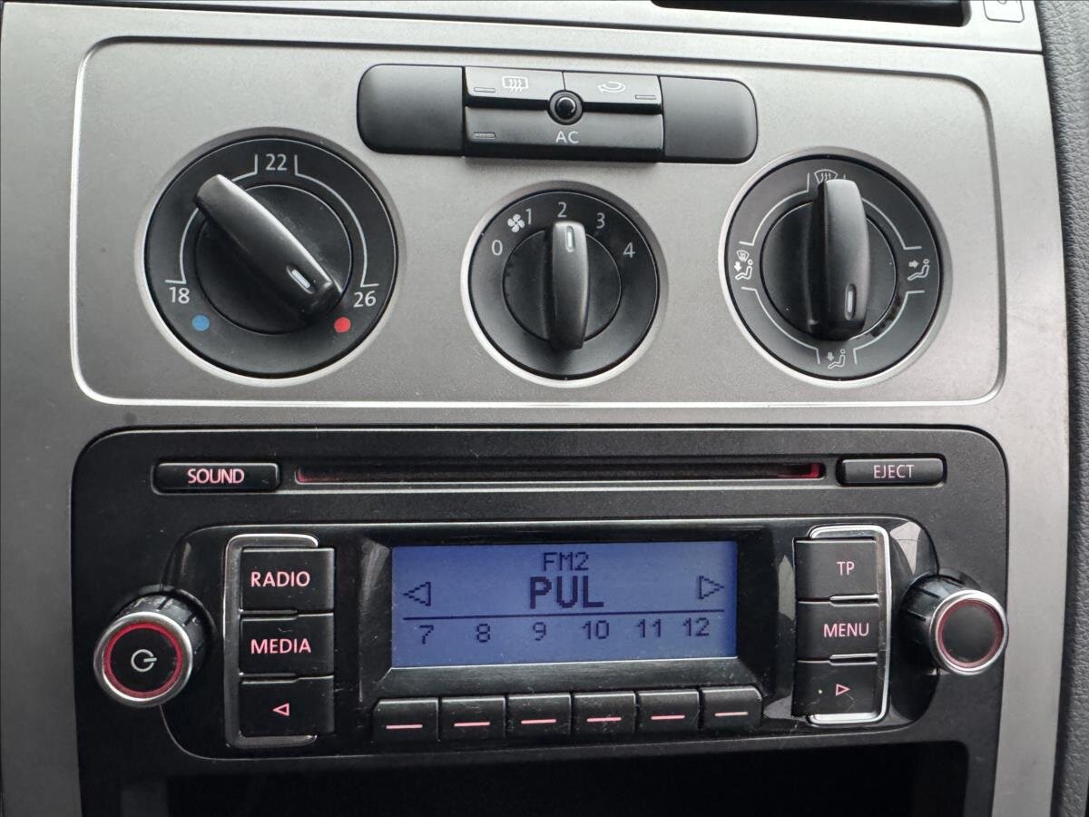 Volkswagen Touran MPV 1,9 l 77 kw