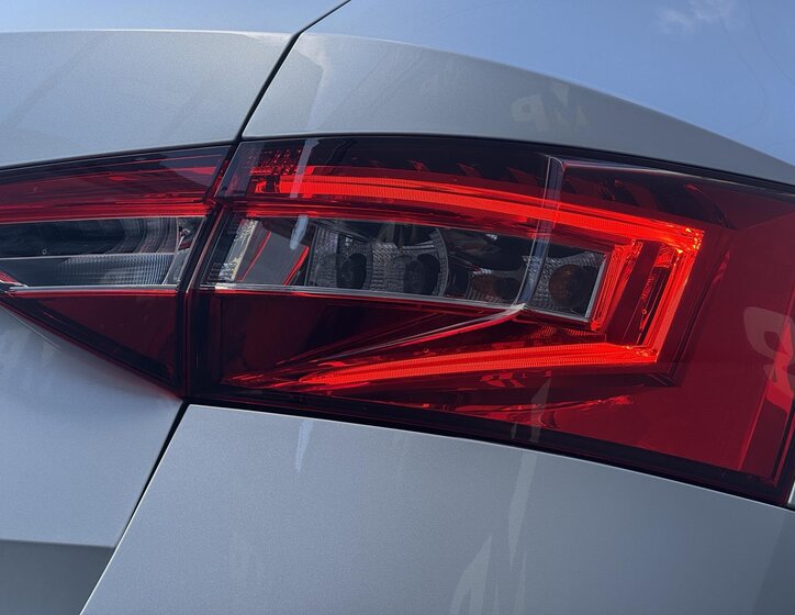 Škoda Superb Kombi 2,0 l 110 kw