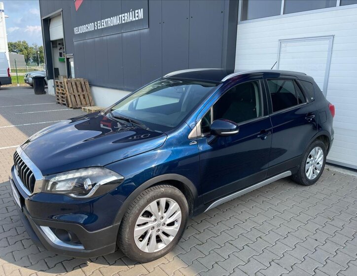 Suzuki SX4 S-Cross SUV 998,0 82 kw