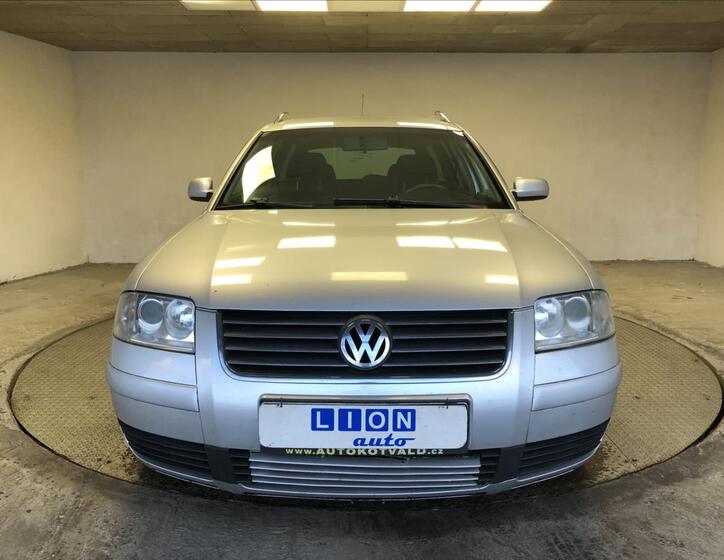 Volkswagen Passat 2