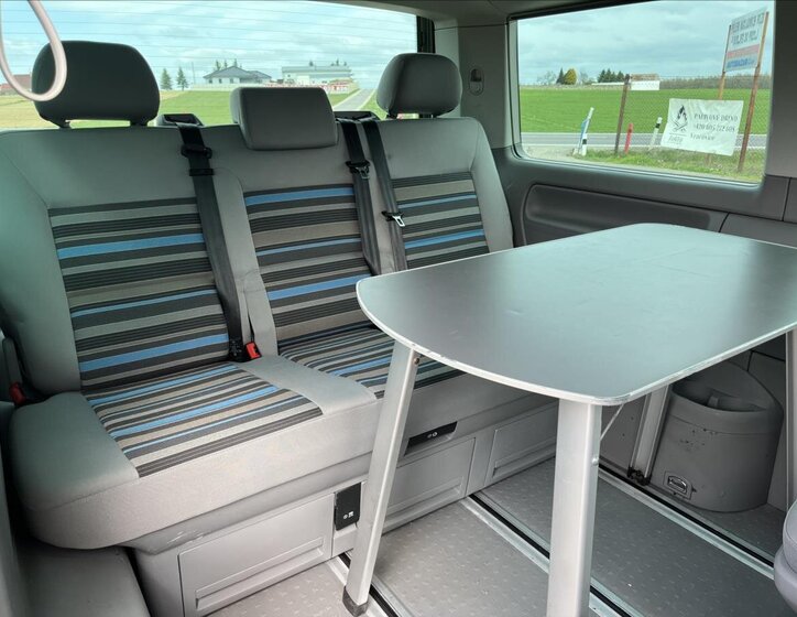 Volkswagen California VAN / Minibus 2,0 l 84 kw
