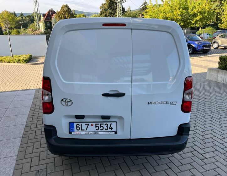 Toyota ProAce 24