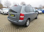 KIA Carnival 8