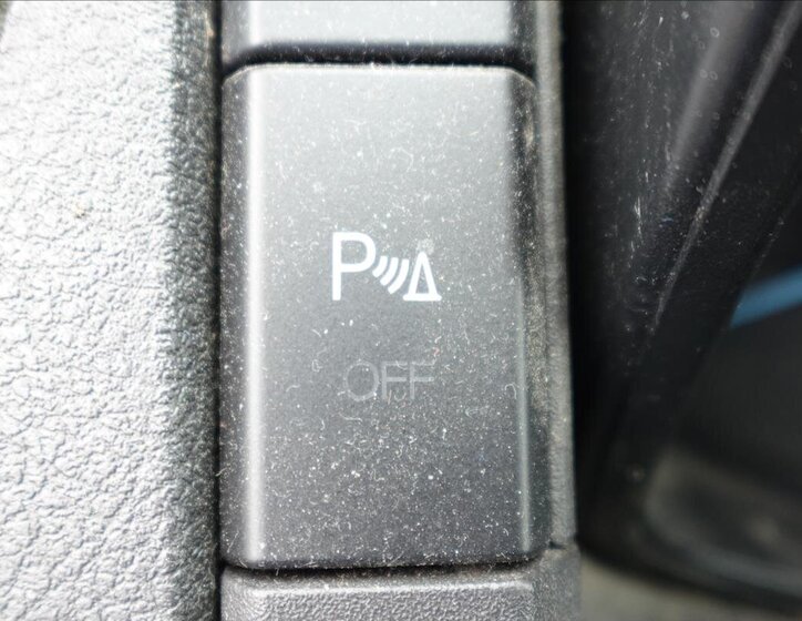 Ford Transit Ostatní 2,0 l 77 kw