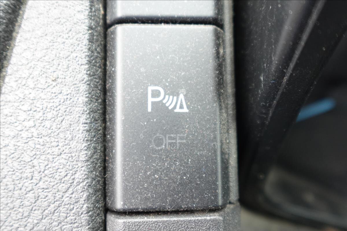 Ford Transit Ostatní 2,0 l 77 kw