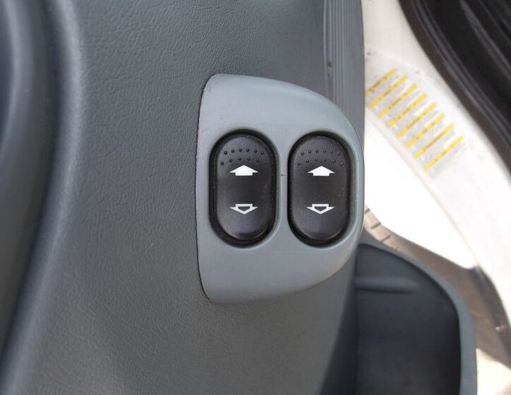 Ford Transit Skříň 2,2 l 63 kw