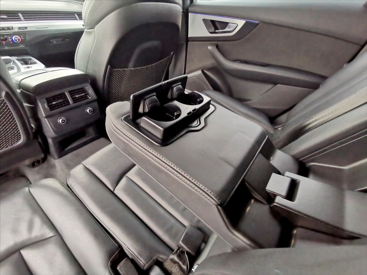 Audi Q7 SUV 3,0 l 200 kw