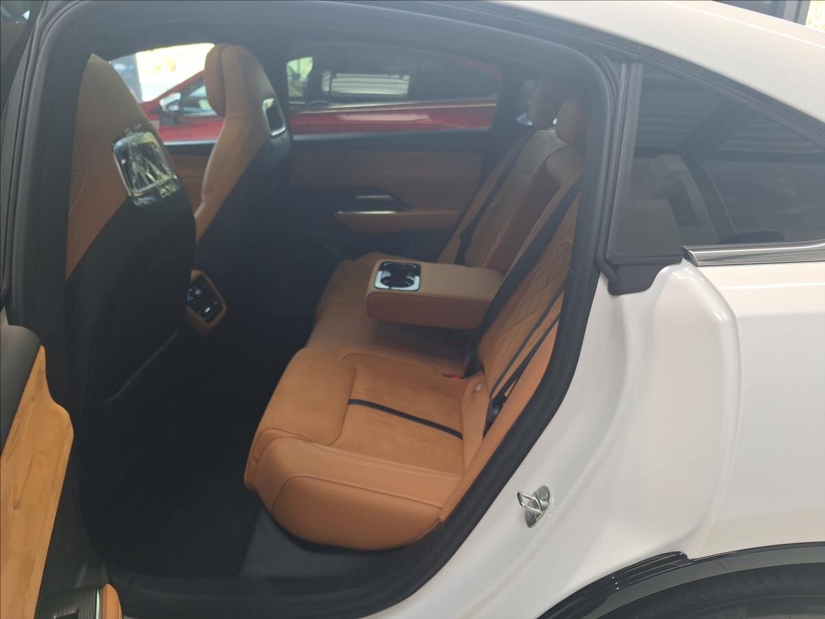 Mazda 6e Liftback 0,0 190 kw