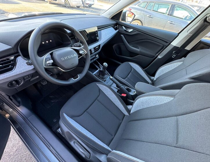 Škoda Kamiq SUV 999,0 85 kw