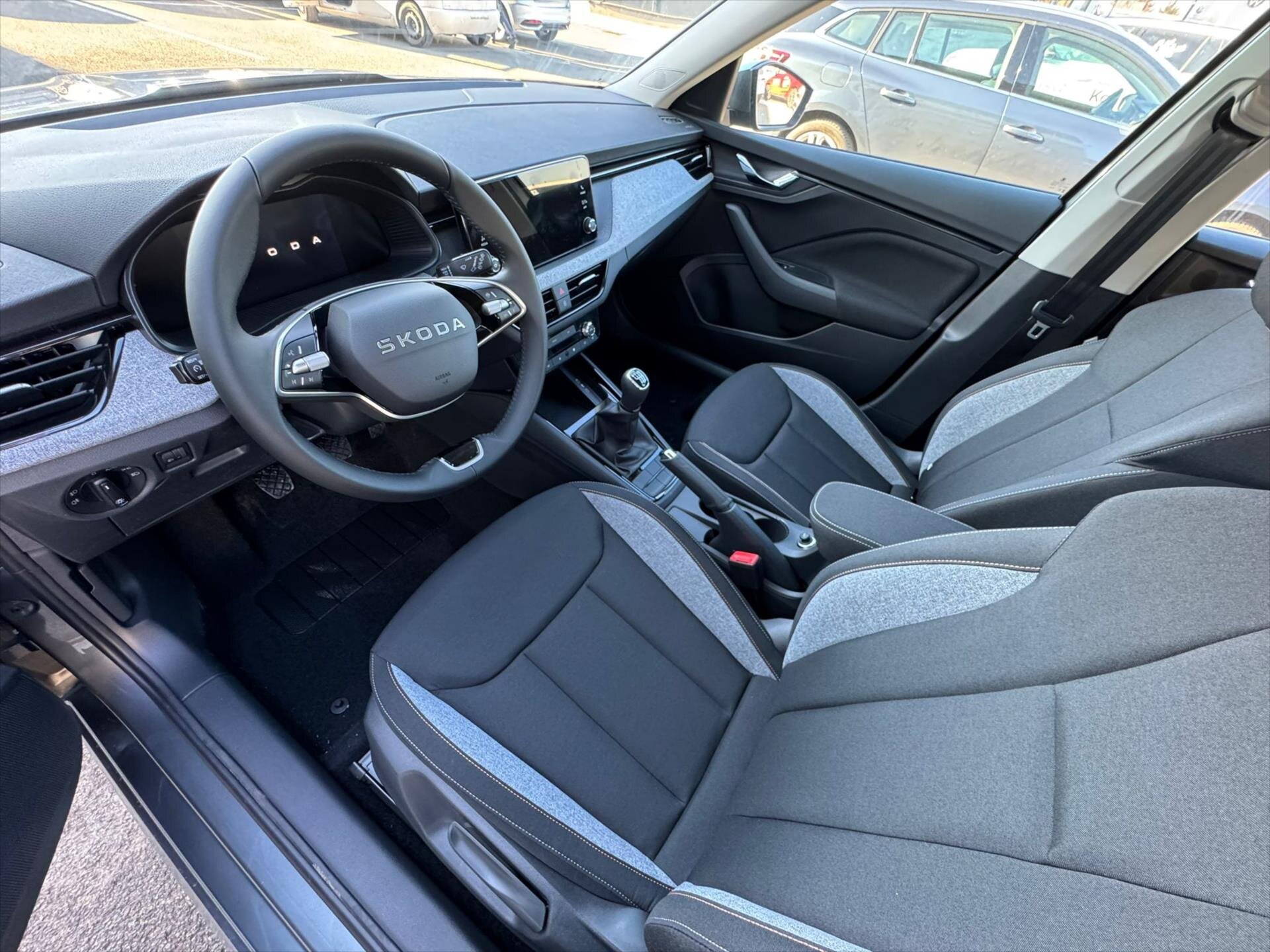 Škoda Kamiq SUV 999,0 85 kw