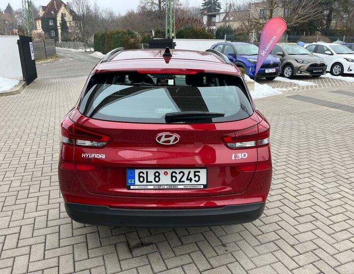 Hyundai i30 Kombi 1,5 l 70 kw