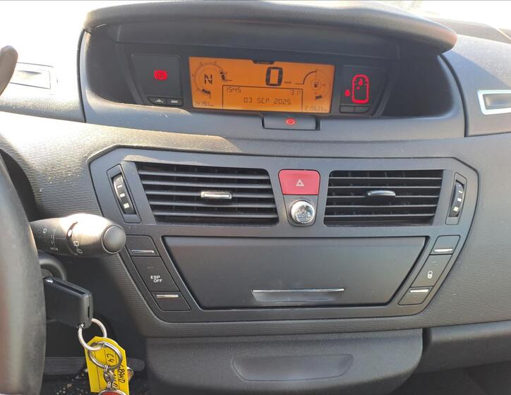Citroën Grand C4 Picasso 12