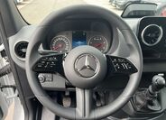 Mercedes-Benz Sprinter 10