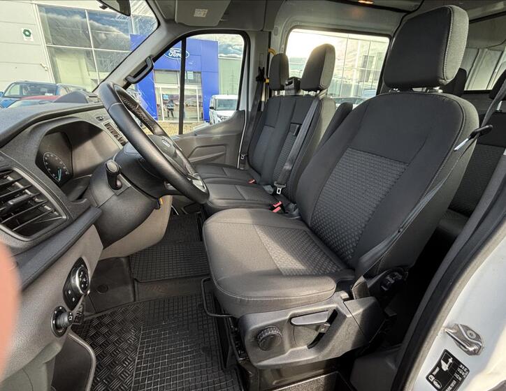 Ford Transit 18