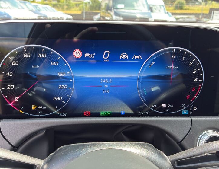 Mercedes-Benz Třídy E 17