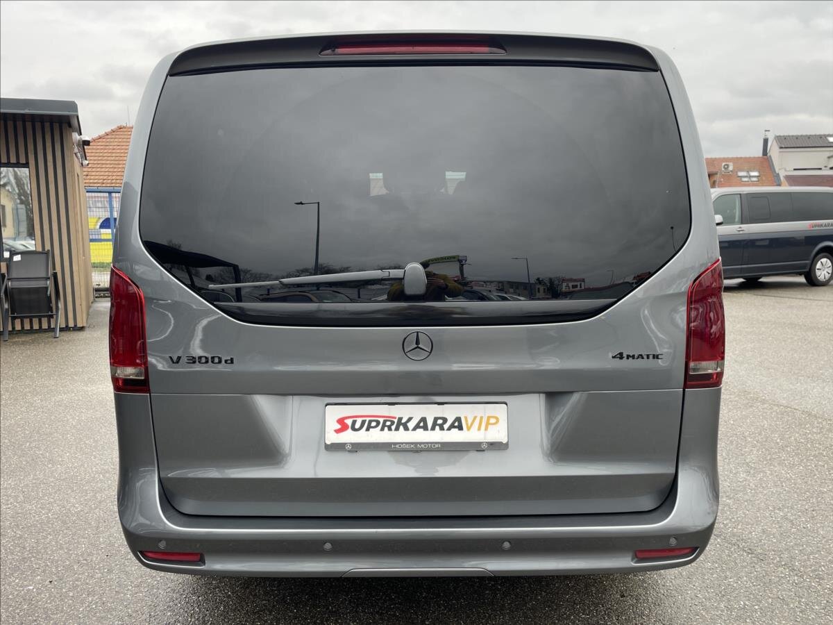 Mercedes-Benz Třídy V MPV 2,0 l 174 kw