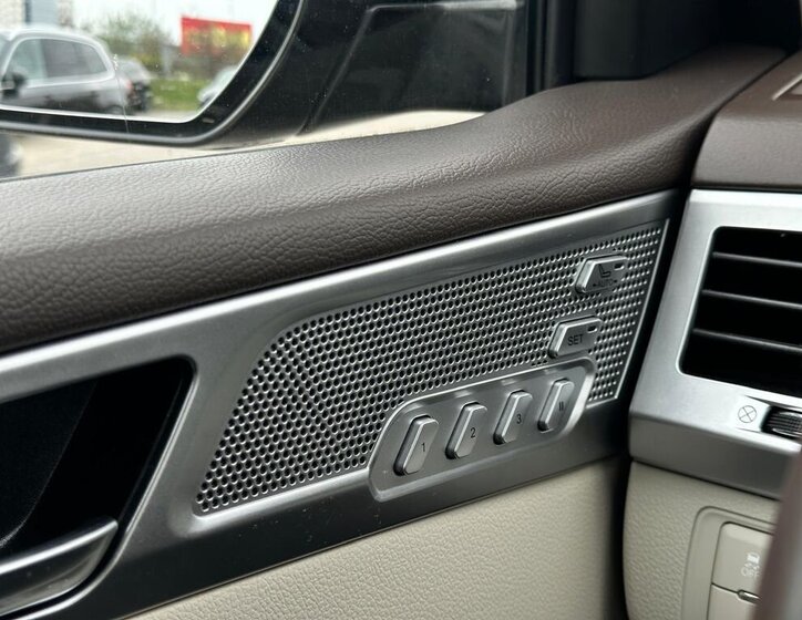 SsangYong Rexton SUV / Terénní 2,2 l 148 kw