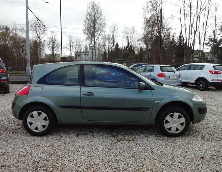 Renault Mégane Hatchback 1,4 l 72 kw