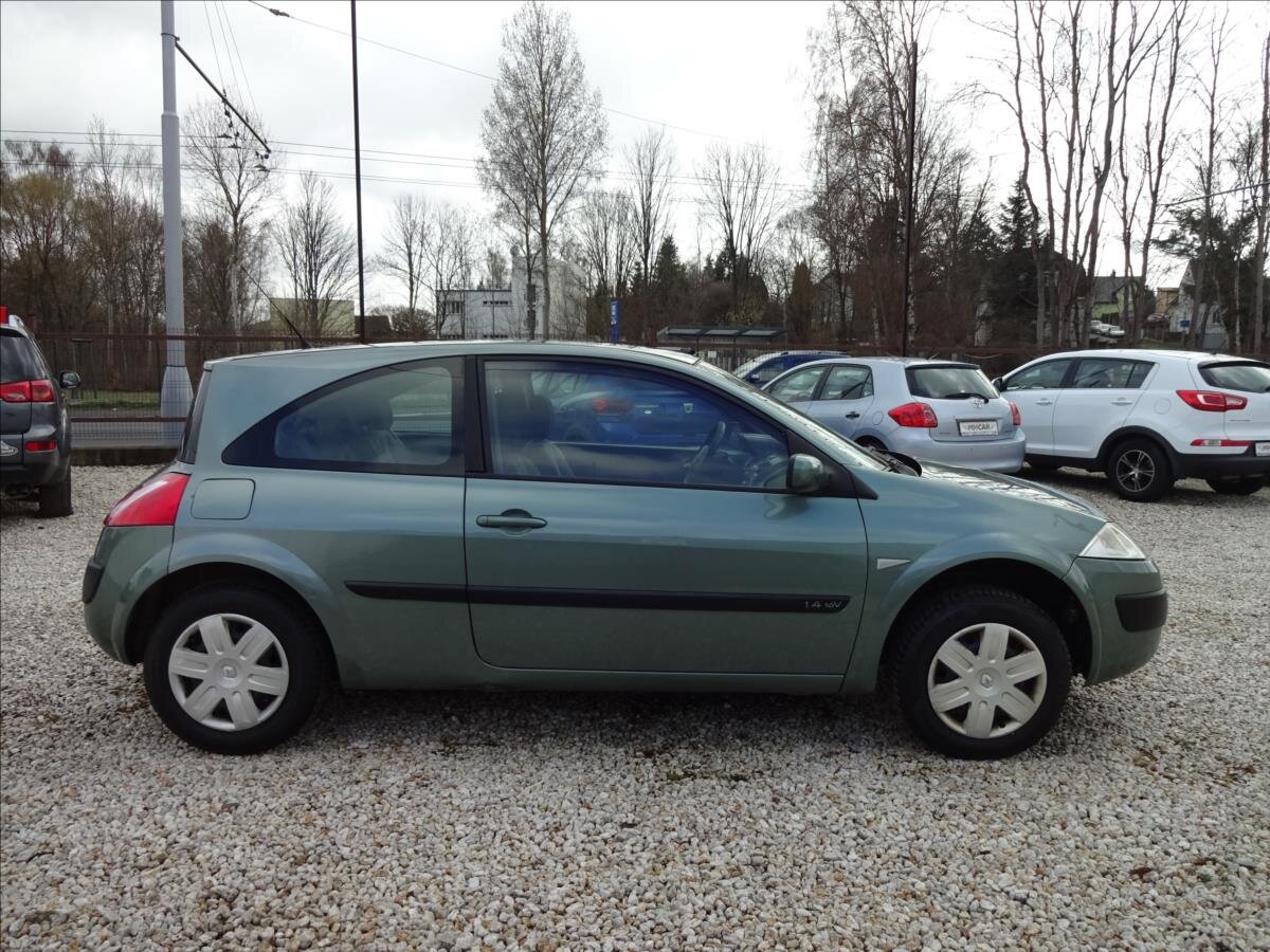 Renault Mégane Hatchback 1,4 l 72 kw