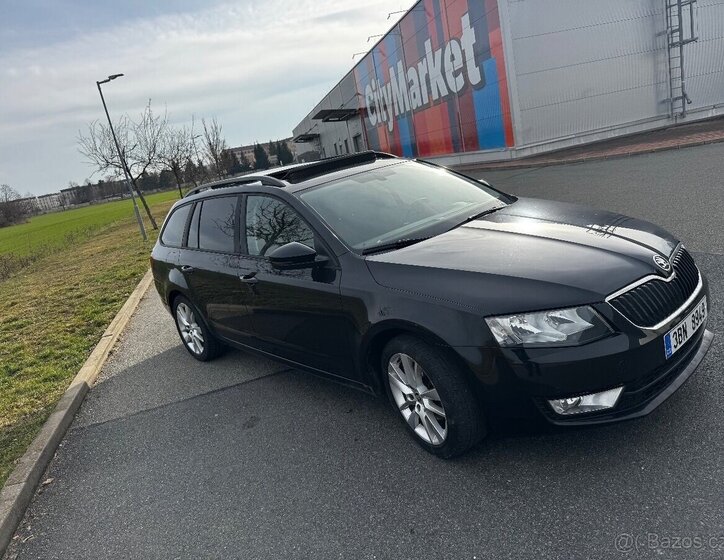 Škoda Octavia Kombi 2,0 l 110 kw
