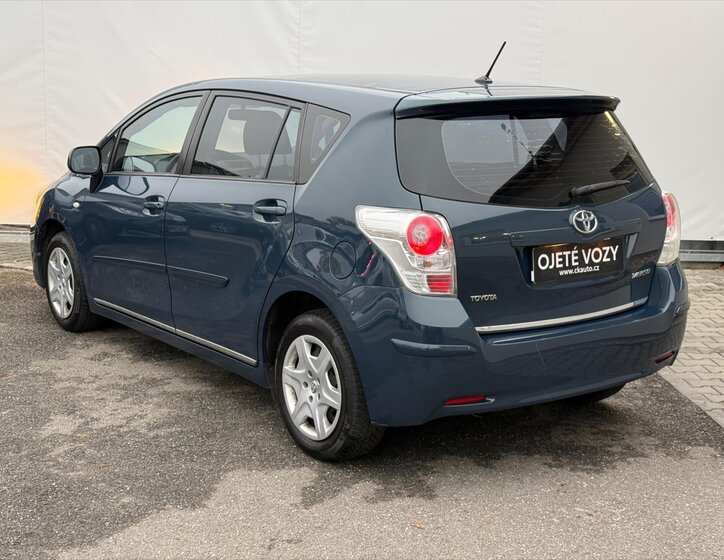 Toyota Verso MPV 1,6 l 97 kw