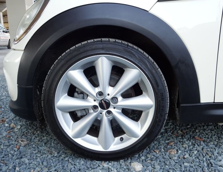 Mini Clubman Kombi 1,6 l 72 kw