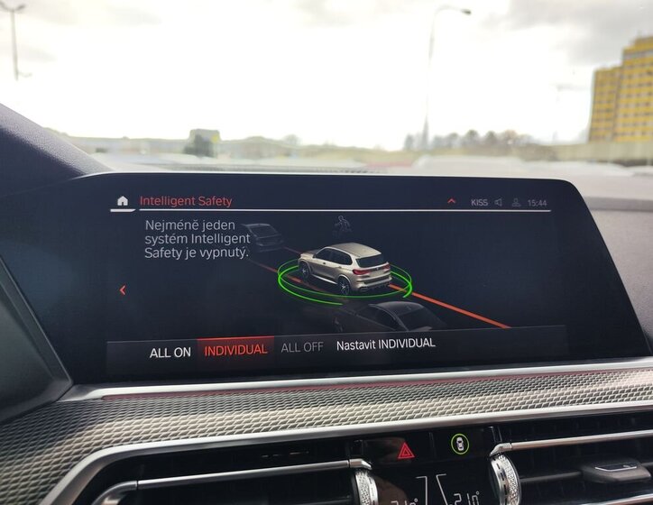 BMW X5 SUV / Terénní 3,0 l 195 kw