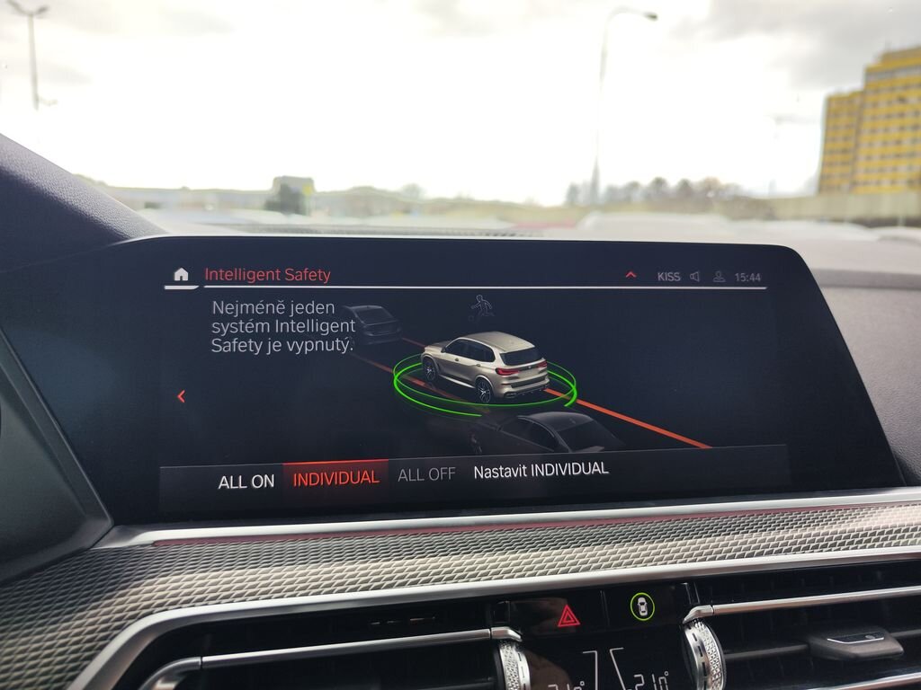 BMW X5 SUV / Terénní 3,0 l 195 kw