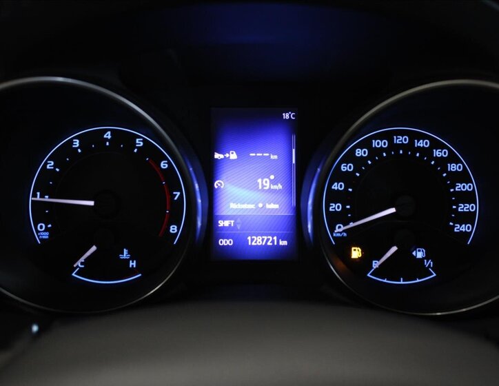 Toyota Auris Hatchback 1,2 l 85 kw