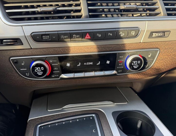Audi Q7 SUV / Terénní 3,0 l 200 kw