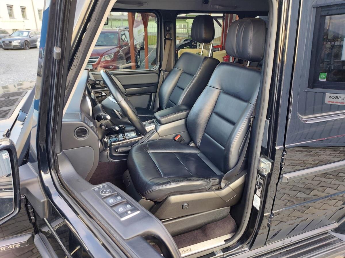 Mercedes-Benz Třídy G SUV / Terénní 3,0 l 155 kw