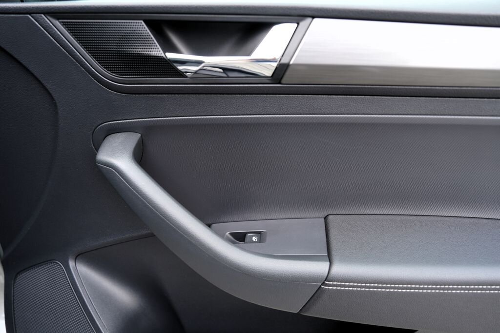 Škoda Rapid Sedan / Limuzína 999,0 70 kw