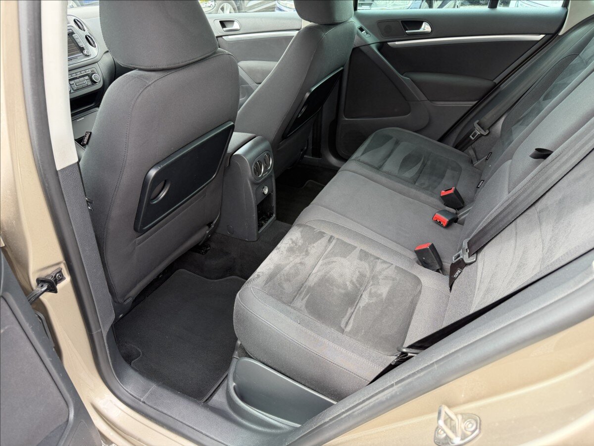 Volkswagen Tiguan SUV / Terénní 2,0 l 81 kw