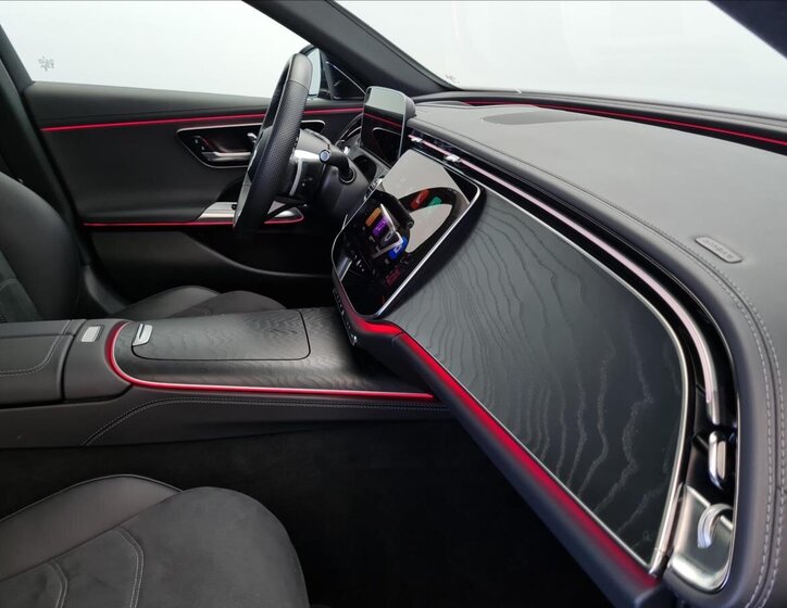 Mercedes-Benz Třídy E Kombi 2,0 l 145 kw