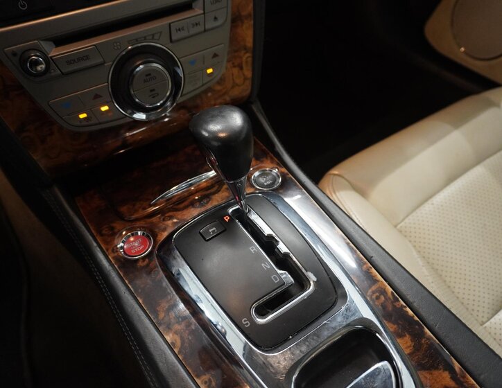 Jaguar XK8 Ostatní 4,2 l 219 kw