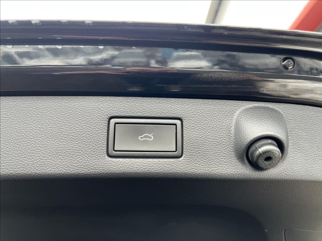 Volkswagen Arteon Kombi 2,0 l 147 kw