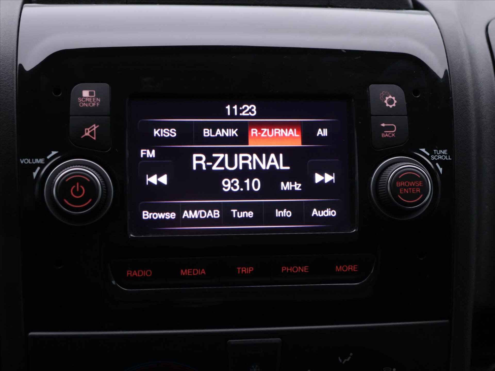 Opel Movano Skříň 2,2 l 88 kw