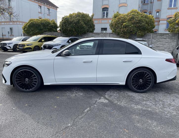 Mercedes-Benz Třídy E 4