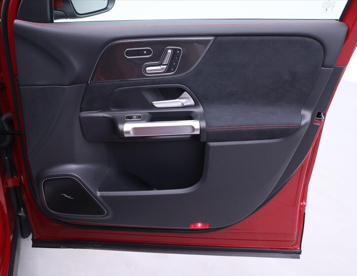 Mercedes-Benz GLB SUV 2,0 l 110 kw