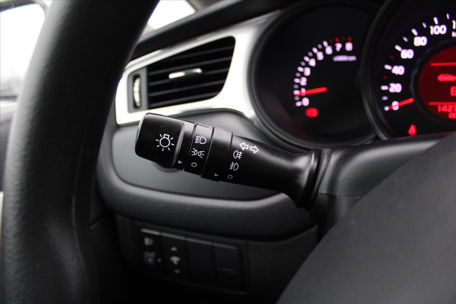 KIA Ceed Hatchback 1,4 l 73 kw